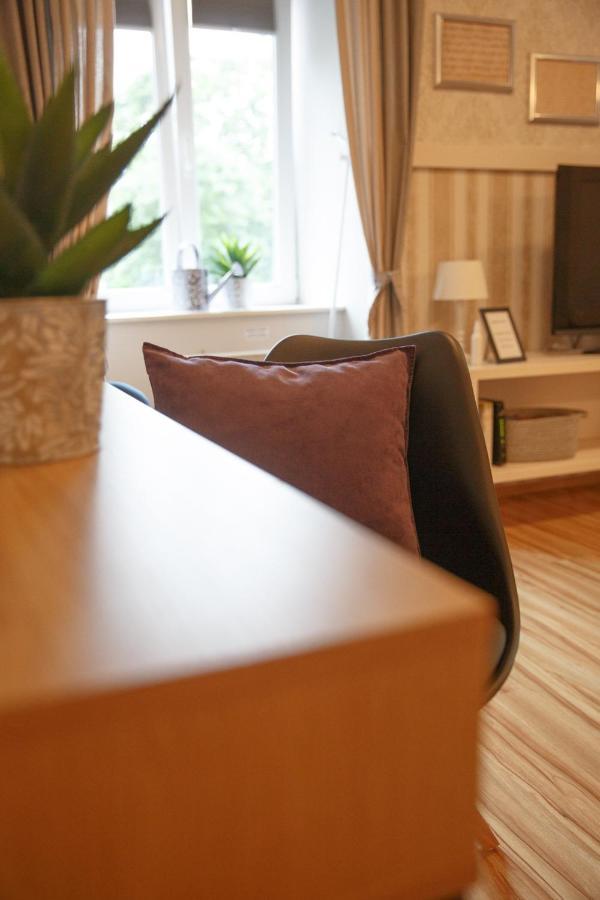 Apartment Nobl Plac เซเลีย ภายนอก รูปภาพ