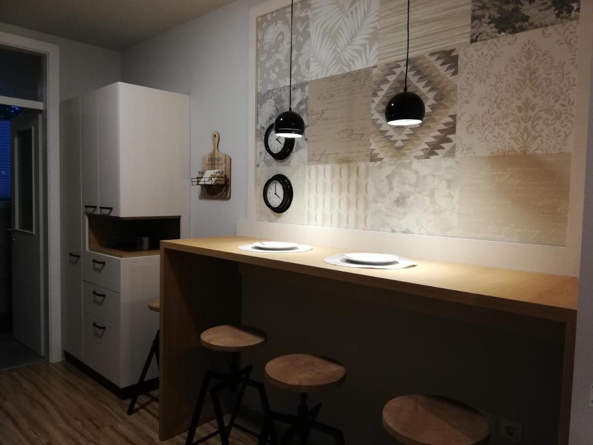Apartment Nobl Plac เซเลีย ภายนอก รูปภาพ