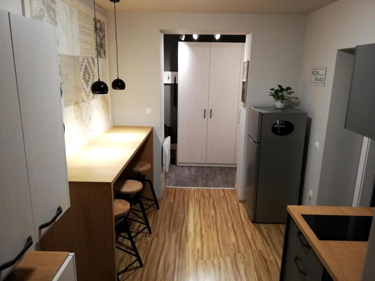 Apartment Nobl Plac เซเลีย ภายนอก รูปภาพ